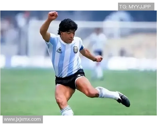 中国三大足球球星是谁他们的成就与影响力分析 中国三大足球球星是谁他们的成就与影响力分析